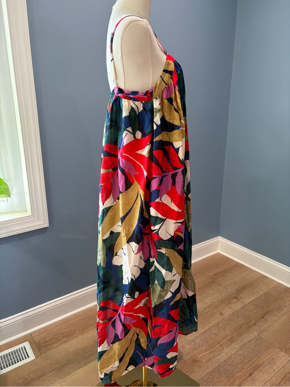 A New Day Tropical Leaf Midi Dress Size Medium Colorful Resort Dress - Picture 3 of 9